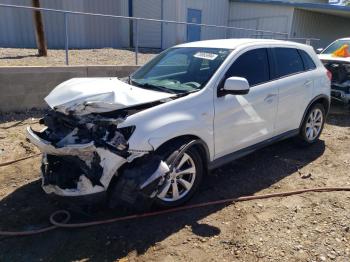  Salvage Mitsubishi Outlander