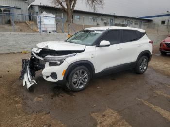  Salvage Kia Seltos