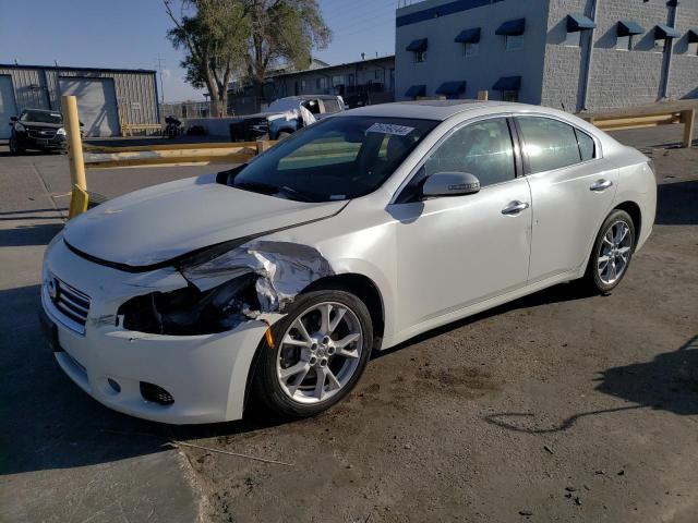  Salvage Nissan Maxima