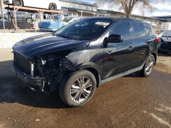  Salvage Hyundai TUCSON