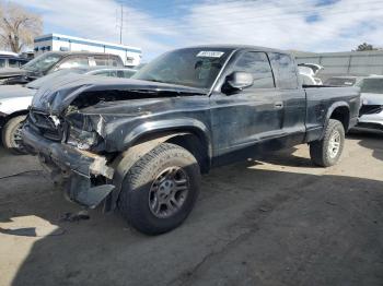  Salvage Dodge Dakota