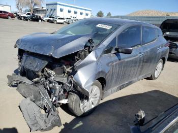  Salvage Nissan LEAF