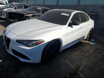  Salvage Alfa Romeo Giulia