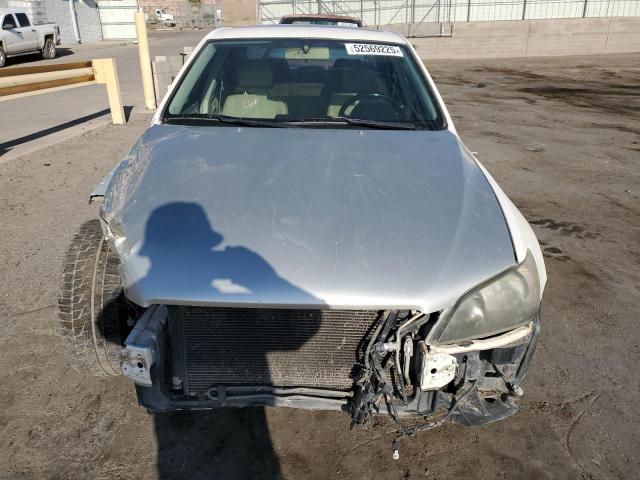 Lexus Is 300 Image 11