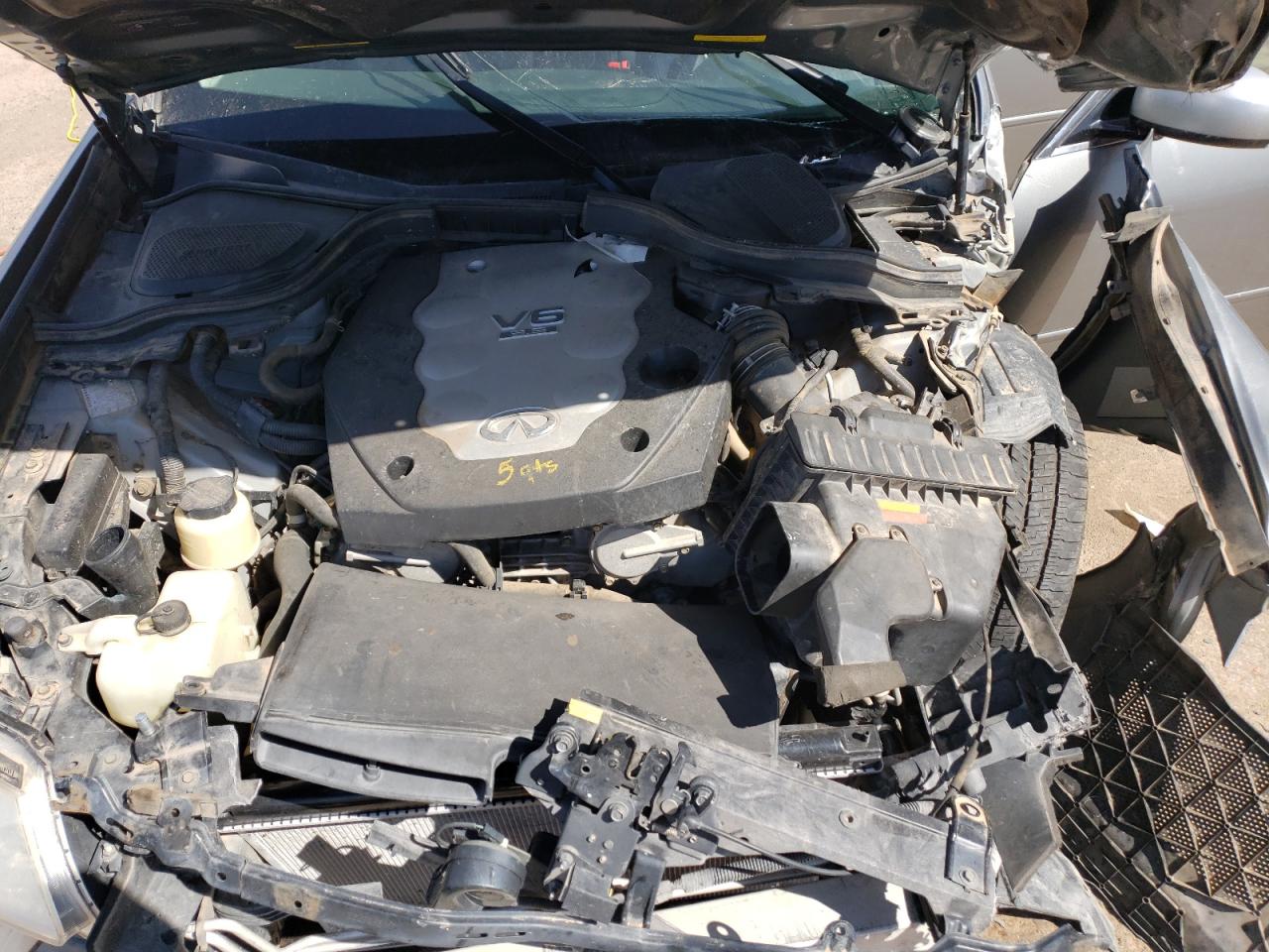 INFINITI M35 Base Image 8