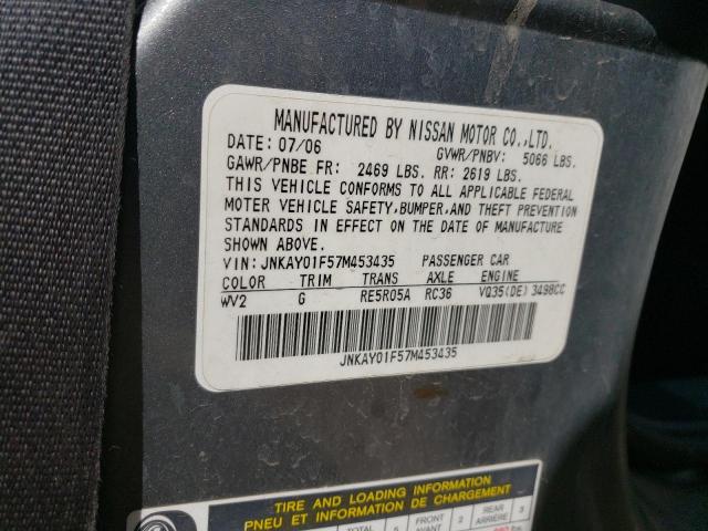 INFINITI M35 Base Image 11