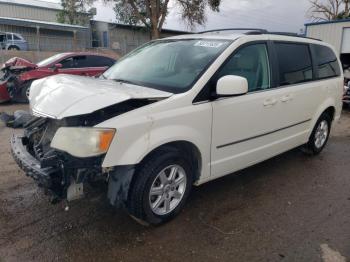  Salvage Chrysler Minivan