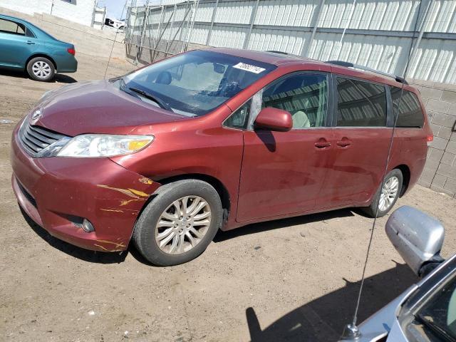  Salvage Toyota Sienna