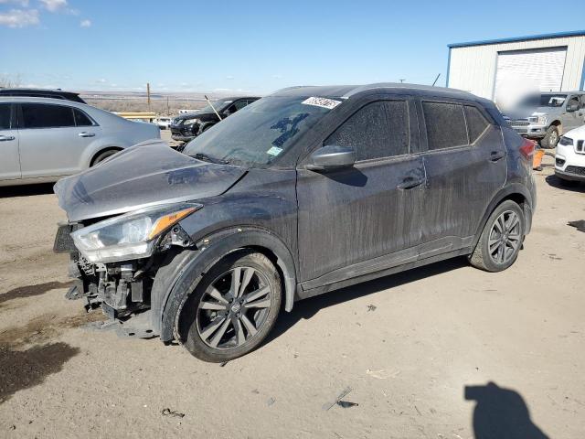  Salvage Nissan Kicks