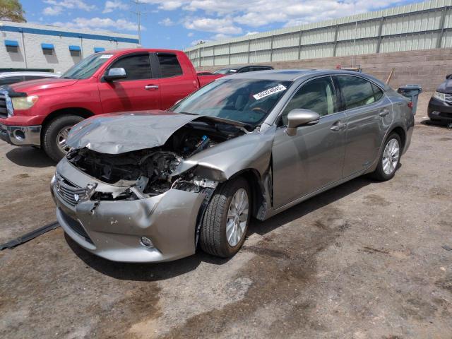  Salvage Lexus Es