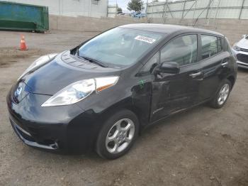  Salvage Nissan LEAF