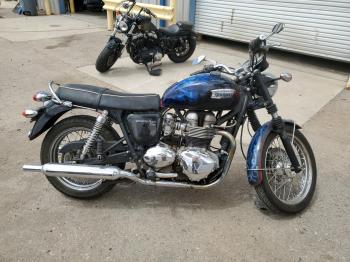  Salvage Triumph Motorcycle T100