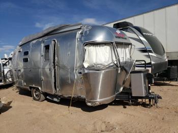  Salvage Airstream Caravel