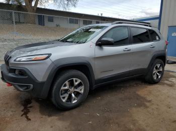  Salvage Jeep Cherokee