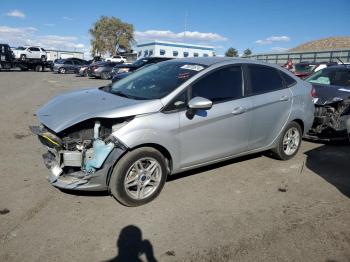  Salvage Ford Fiesta