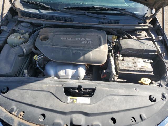 Chrysler 200 Limited Image 7