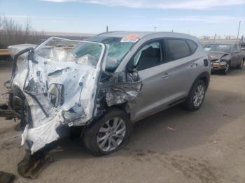  Salvage Hyundai TUCSON