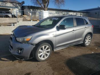  Salvage Mitsubishi Outlander