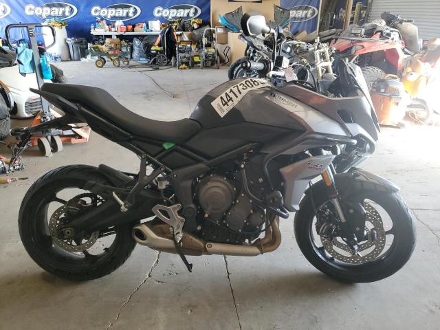  Salvage Triumph Motorcycle Tiger Spor
