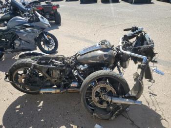  Salvage Harley-Davidson Fl