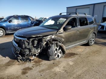  Salvage Kia Telluride