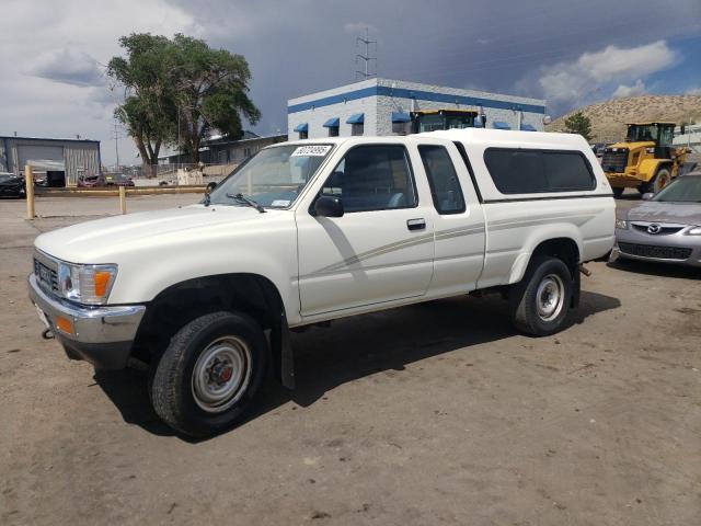  Salvage Toyota Pickup