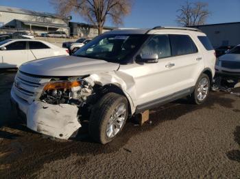  Salvage Ford Explorer