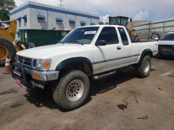  Salvage Toyota Pickup