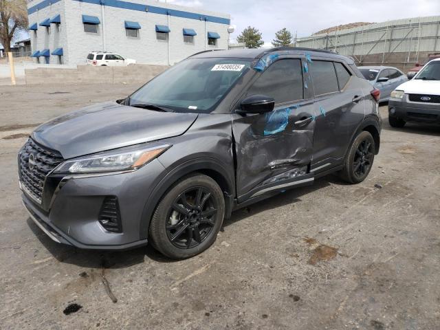  Salvage Nissan Kicks