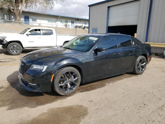  Salvage Chrysler 300