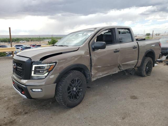  Salvage Nissan Titan