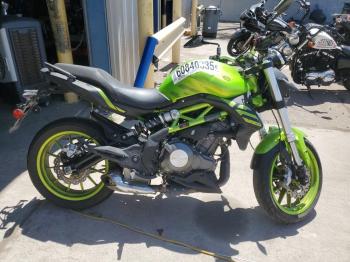  Salvage Ben 302s