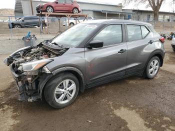 Salvage Nissan Kicks