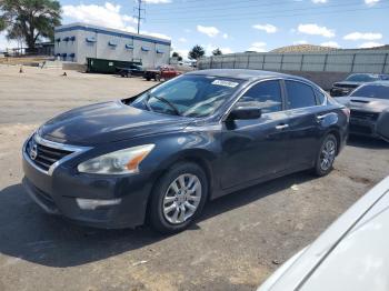  Salvage Nissan Altima