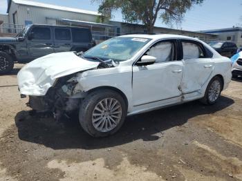  Salvage Volkswagen Passat