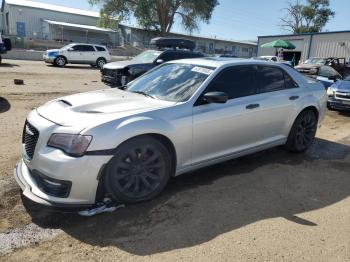  Salvage Chrysler 300