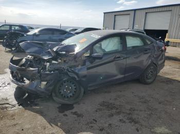  Salvage Ford Fiesta