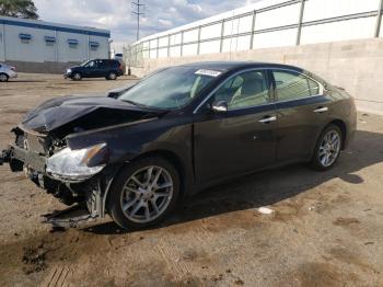  Salvage Nissan Maxima