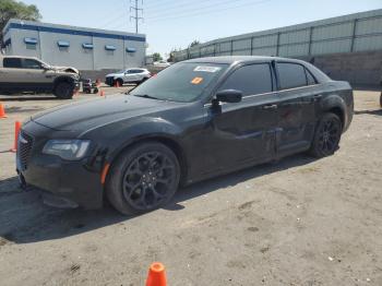  Salvage Chrysler 300
