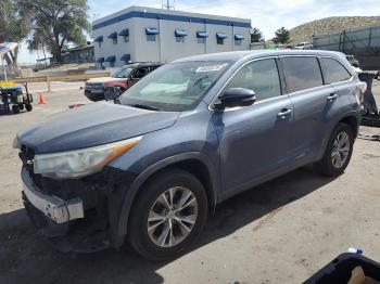  Salvage Toyota Highlander