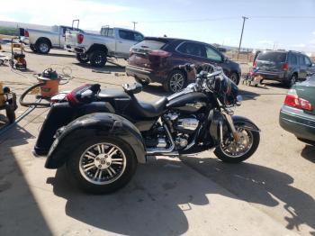  Salvage Harley-Davidson Fl