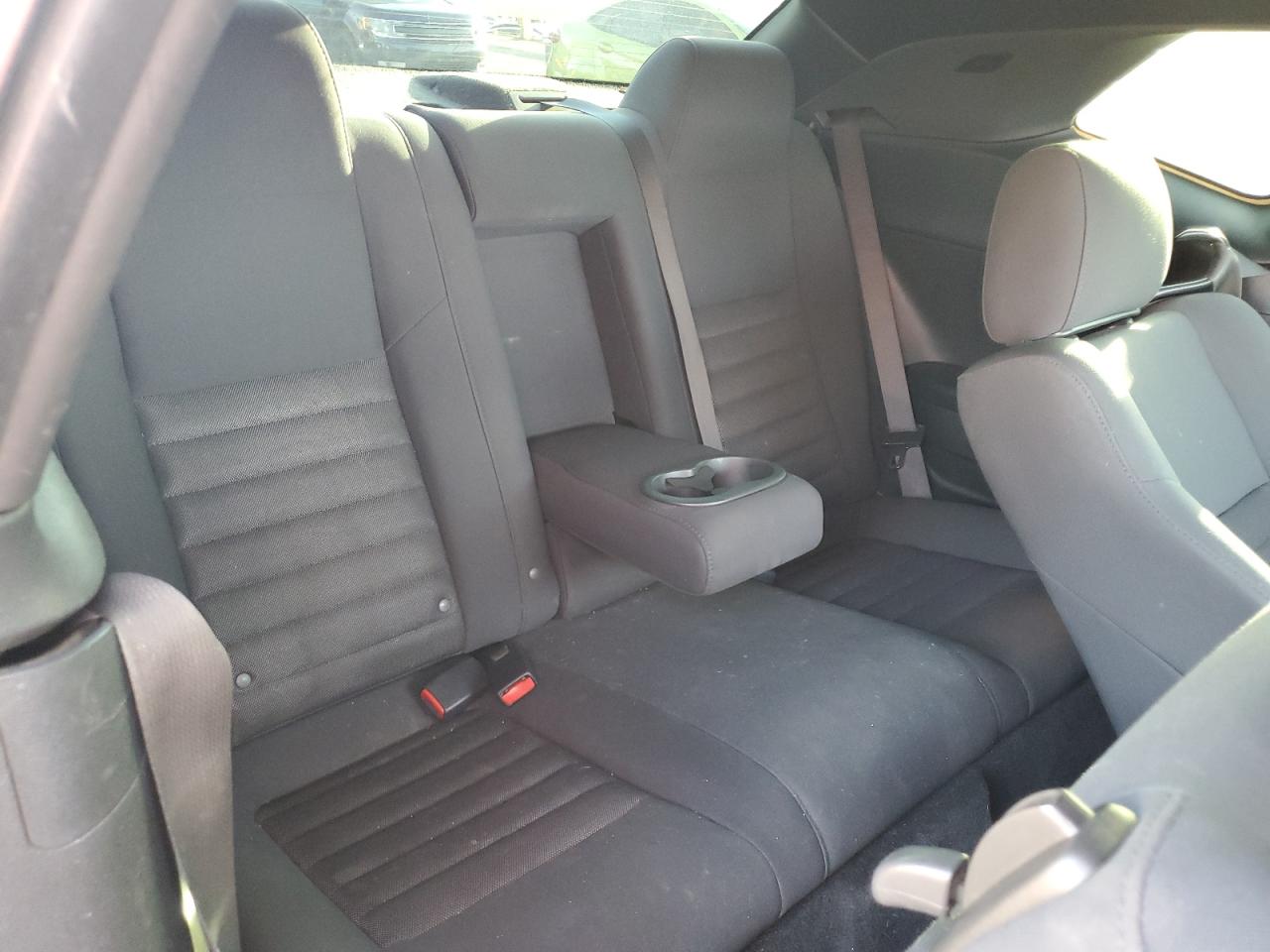 Dodge Challenger Se Image 10