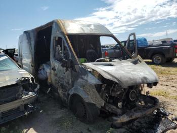  Salvage Mercedes-Benz Sprinter