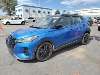  Salvage Nissan Kicks