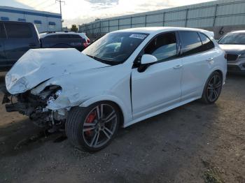  Salvage Porsche Cayenne