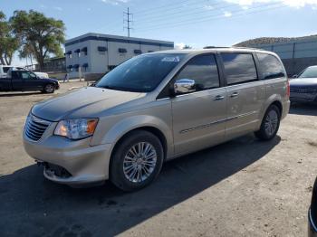  Salvage Chrysler Minivan