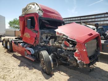  Salvage Freightliner Cascadia 1