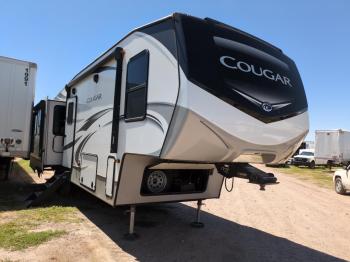  Salvage Cougar Trailer