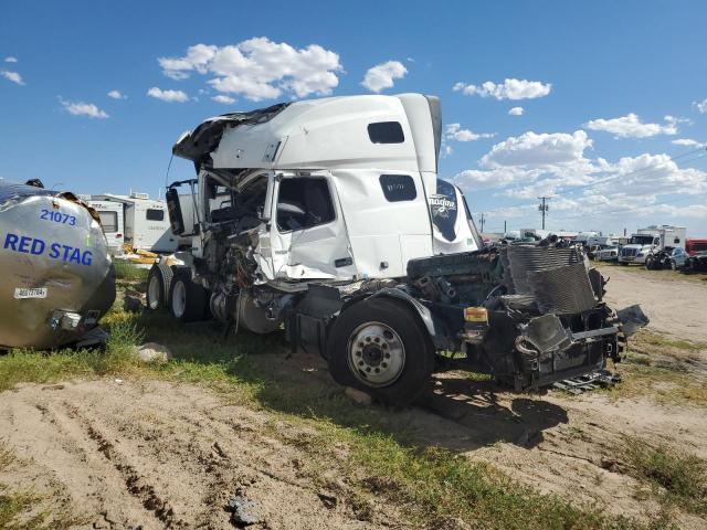  Salvage Volvo Vn