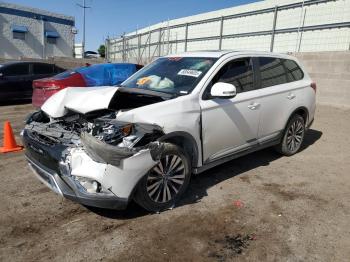  Salvage Mitsubishi Outlander